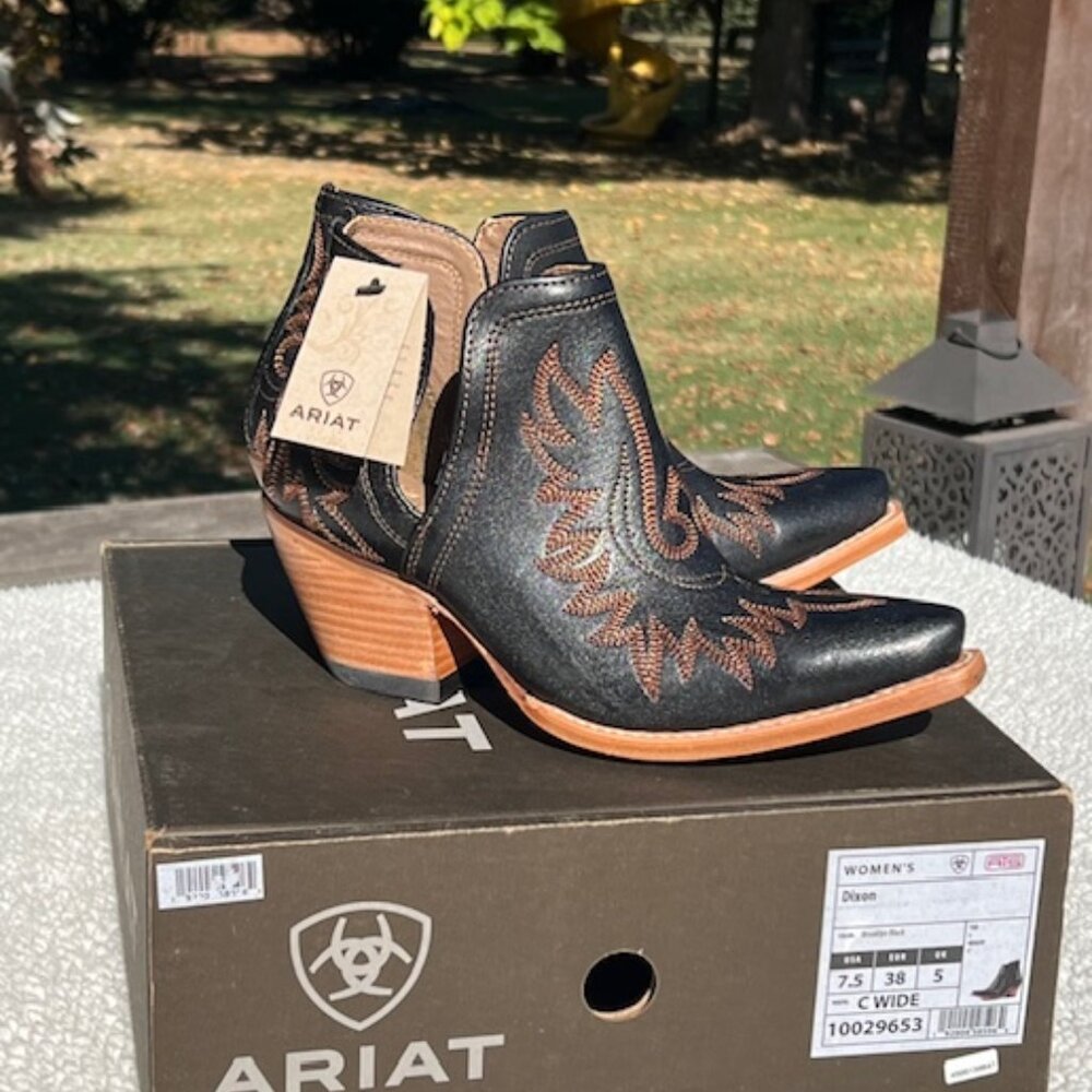 Ariat Dixon Western Boot - Size 7.5W